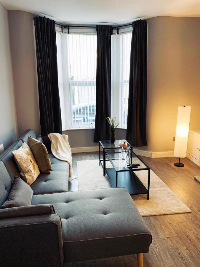 Modern & Luxurious Central Home - Free Parking Ливерпуль Экстерьер фото