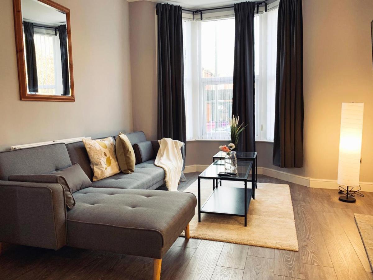 Modern & Luxurious Central Home - Free Parking Ливерпуль Экстерьер фото