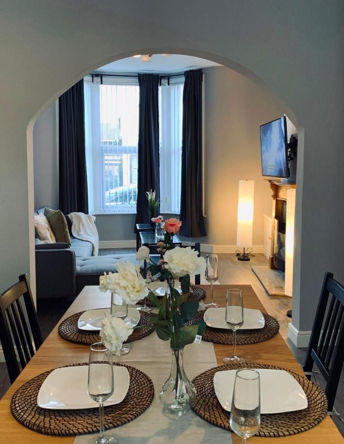 Modern & Luxurious Central Home - Free Parking Ливерпуль Экстерьер фото